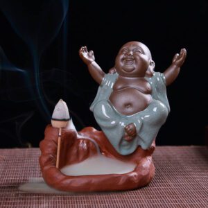 thác khói trầm hương Phật Di Lặc
