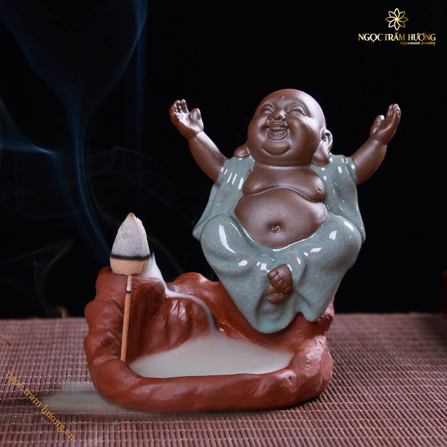 Vòng trầm hương từ thiên nhiên - Ngọc Trầm Hương thác khói trầm hương Phật Di Lặc