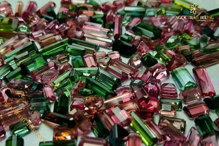 Đá Tourmaline