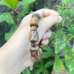Vòng trầm hương Indo 12 li đốt trúc tự nhiên