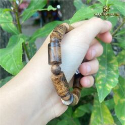 Vòng trầm hương indo 8 li tự nhiên
