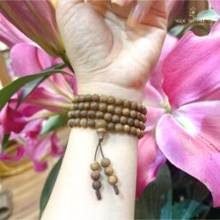 Vòng trầm hương từ thiên nhiên - Ngọc Trầm Hương Chuỗi trầm Tốc kiến Việt Nam tự nhiên